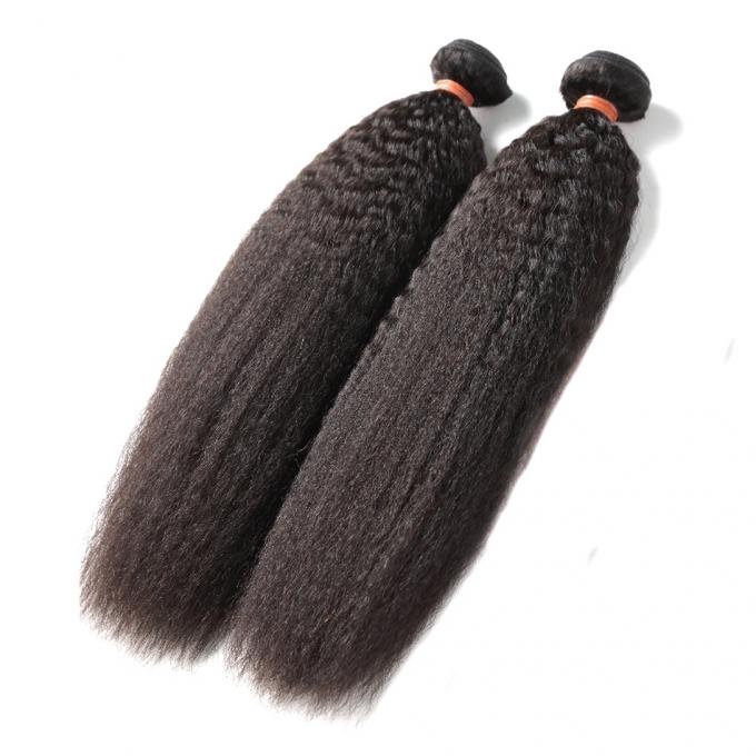 I capelli ricci crespi di Yaki impacchettano le donne 100 estensioni dei capelli umani non chimiche